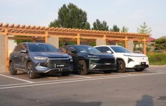 插混SUV巅峰对决 东风风神L7脱颖而出，性能称王！