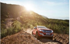 福特撼路者越野无止境 4×4=天地皆领地