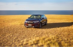 这辆车如何用科技来演绎豪华与安全