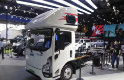 大放异彩 江铃轻卡亮相上海车展