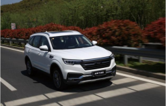 众泰T500夜视系统，夜晚行车更安全