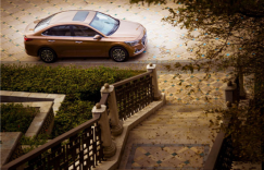 三代人一辆车 和全新悦动一起去上学