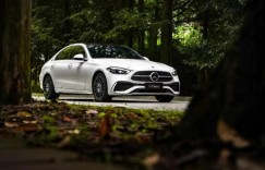 30万预算，林肯Z还是奔驰C级？