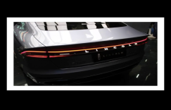 Z世代的年轻人到底更喜欢林肯Z，还是沃尔沃S60呢？