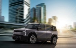 iCAR 03全新智驾版型L2++仿生纯视觉高阶智驾方案，“抗疲劳神器”更安心