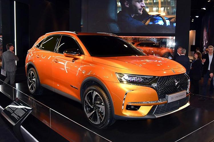 DS-7-CROSSBACK.jpg