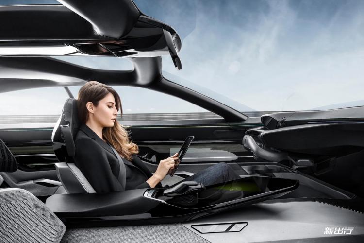 Peugeot-Instinct_Concept-2017-1600-2b.jpg Peugeot-Instinct_Concept-2017-1600-2b.jpg