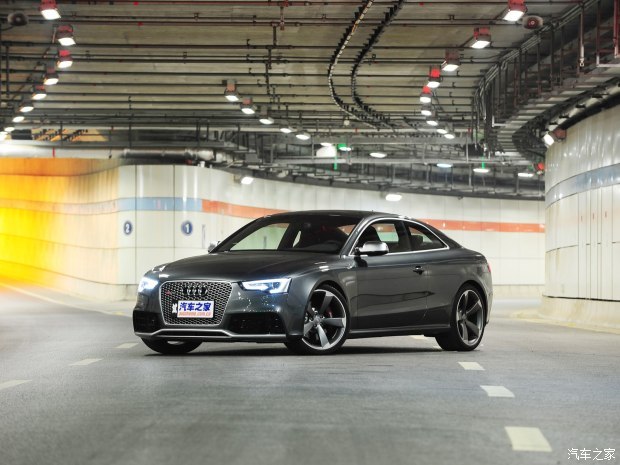 奥迪RS 奥迪RS 5 2012款 RS 5 Coupe