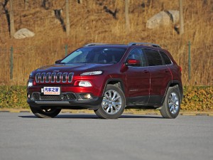 广汽菲克Jeep 自由光 2016款 2.4L 全能版