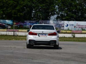 华晨宝马 宝马5系 2018款 530Li xDrive M运动套装