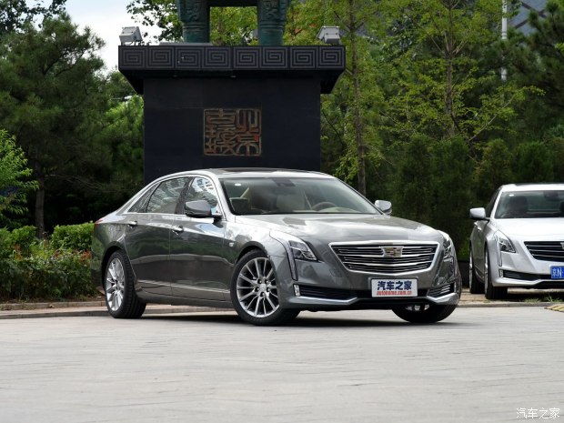 上汽通用凯迪拉克 凯迪拉克CT6 2016款 28T 铂金版