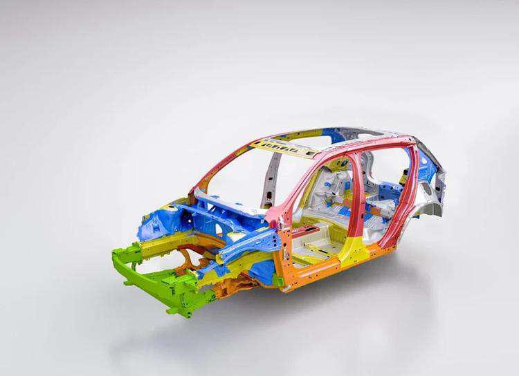 18252660_autohomecar__ChsEj12MLKuAOFk_AAIAwy87KCc092_thumb.webp