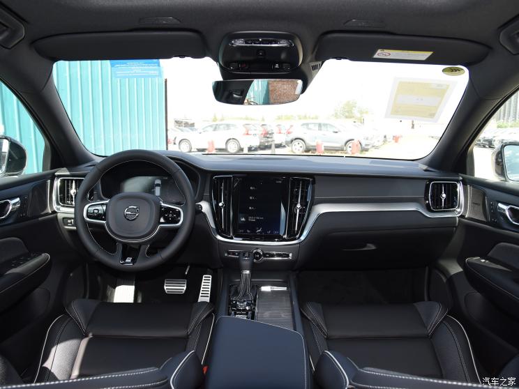 沃尔沃(进口) 沃尔沃V60 2020款 T5 智雅运动版