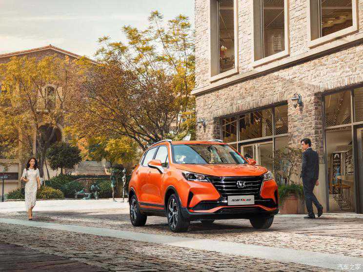 长安汽车 长安CS15 2021款 1.5L 自动悦享型 长安汽车 长安CS15 2021款 1.5L 自动悦享型