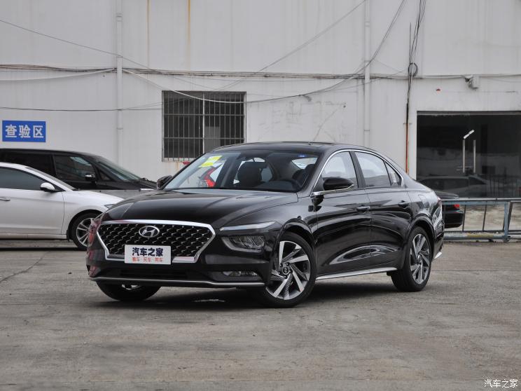 北京现代 名图 2021款 270TGDi DCT LUX尊贵版