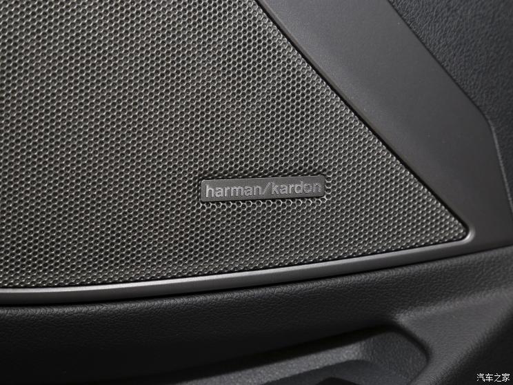 华晨宝马 宝马3系 2020款 330Li xDrive M运动曜夜套装