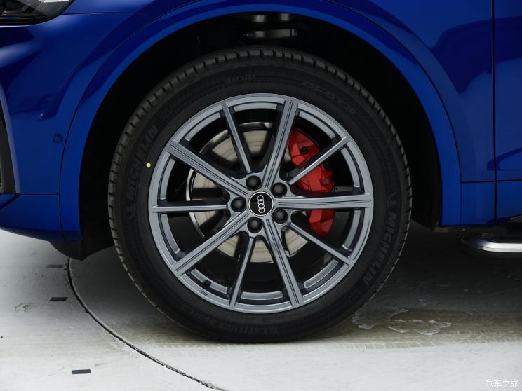 一汽-大众奥迪 奥迪Q5L 2021款 45 TFSI 甄选动感型 一汽-大众奥迪 奥迪Q5L 2021款 45 TFSI 甄选动感型