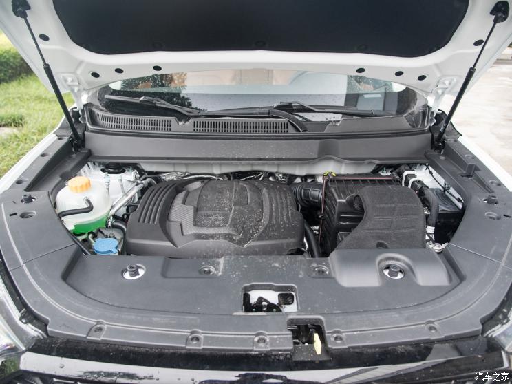 中国重汽VGV VGV U75PLUS 2021款 2.0TGDI 梦幻旅行版 7座