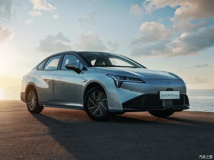 广汽埃安 AION S 2021款 Plus 基本型 广汽埃安 AION S 2021款 Plus 基本型