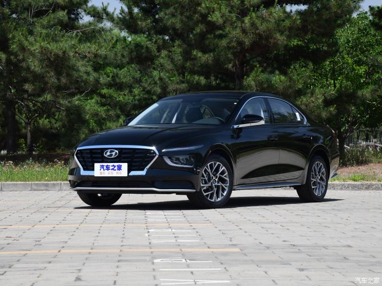 北京现代 名图 2021款 1.8L CVT GLS领先版 北京现代 名图 2021款 1.8L CVT GLS领先版