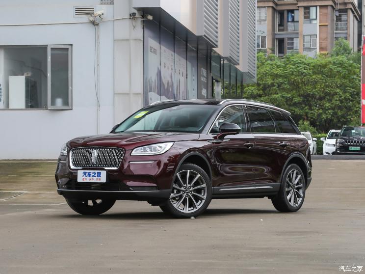 长安林肯 冒险家 2022款 2.0T 四驱尊耀版 长安林肯 冒险家 2022款 2.0T 四驱尊耀版