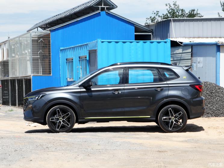 上汽集团 荣威RX5 2021款 PLUS 330TGI 自动国潮智臻版 上汽集团 荣威RX5 2021款 PLUS 330TGI 自动国潮智臻版