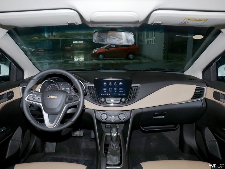 上汽通用雪佛兰 科鲁泽 2020款 320 自动悦享版 上汽通用雪佛兰 科鲁泽 2020款 320 自动悦享版