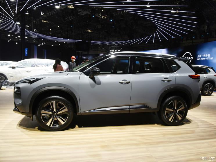 东风日产 奇骏 2022款 1.5T CVT 4WD高配版 东风日产 奇骏 2022款 1.5T CVT 4WD高配版