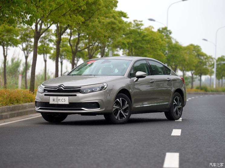 东风雪铁龙 雪铁龙C5 2017款 380THP 自动尊贵型