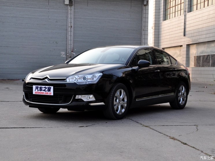 东风雪铁龙 雪铁龙C5 2010款 3.0L 自动旗舰型