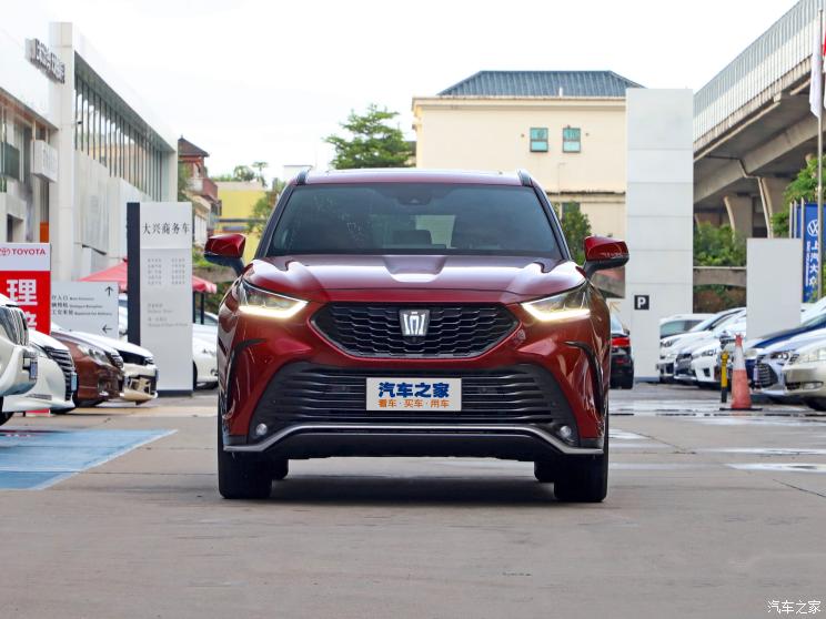 一汽丰田 皇冠陆放 2021款 2.5L HEV四驱旗舰版 一汽丰田 皇冠陆放 2021款 2.5L HEV四驱旗舰版