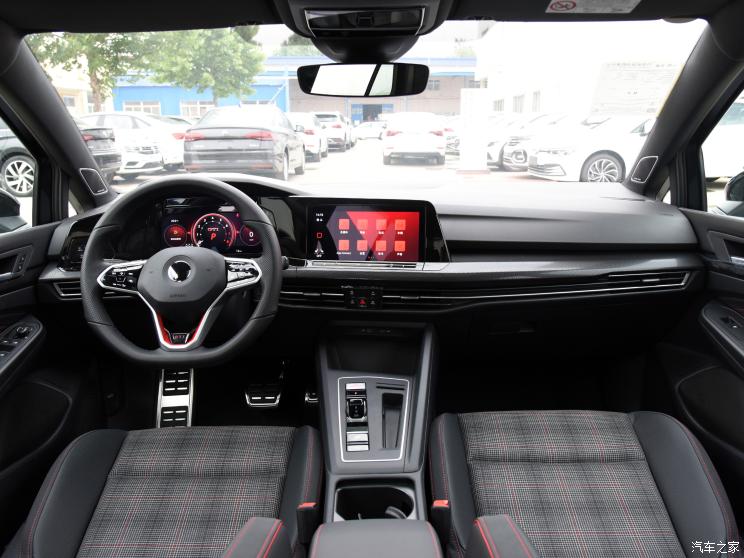 一汽-大众 高尔夫 2021款 380TSI DSG GTI 一汽-大众 高尔夫 2021款 380TSI DSG GTI
