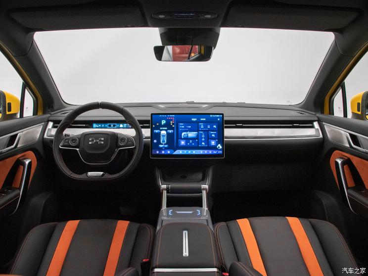 爱驰汽车 爱驰U6 2021款 PLAY 爱驰汽车 爱驰U6 2021款 PLAY