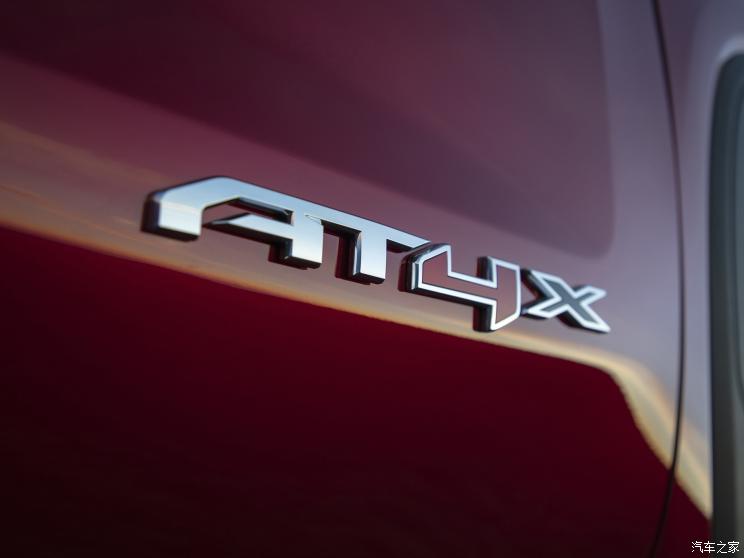 GMC SIERRA 2022款 AT4X Crew Cab GMC SIERRA 2022款 AT4X Crew Cab