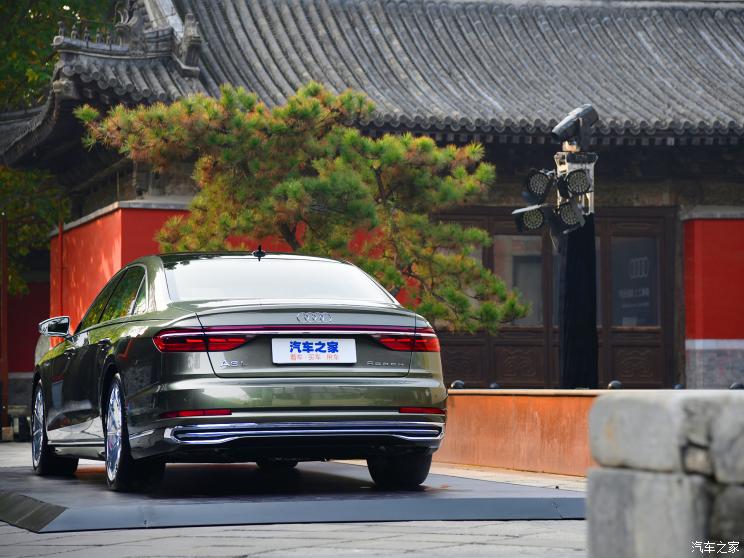 奥迪(进口) 奥迪A8 2022款 A8L Horch创始人版 奥迪(进口) 奥迪A8 2022款 A8L Horch创始人版