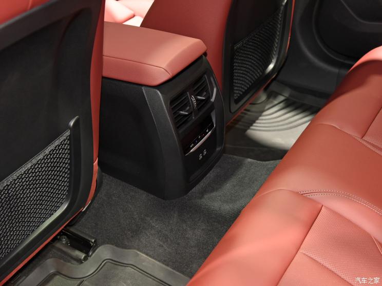 宝马(进口) 宝马i4 2022款 eDrive40 宝马(进口) 宝马i4 2022款 eDrive40