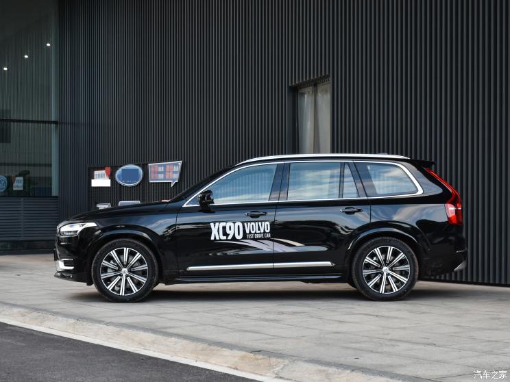 沃尔沃(进口) 沃尔沃XC90 2022款 B6 智雅豪华版 7座