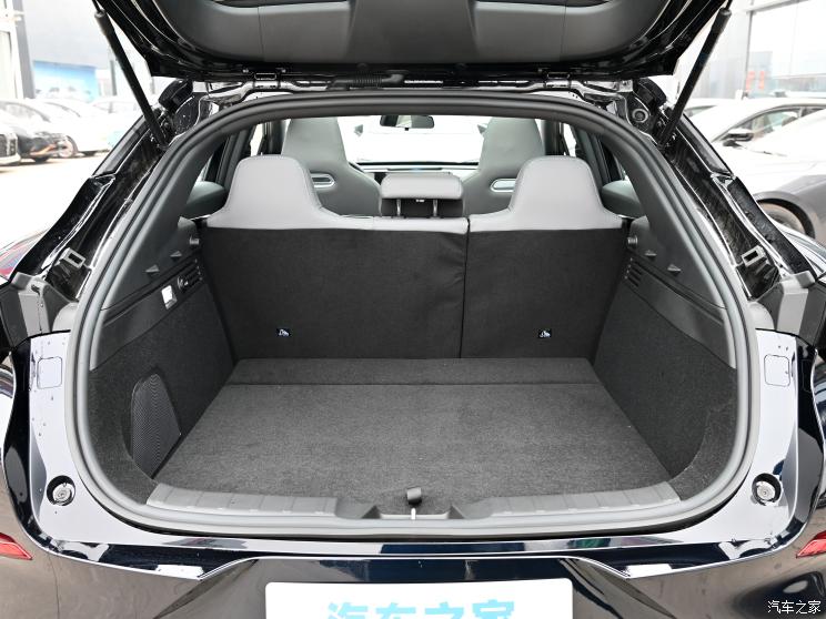 长安汽车 长安UNI-T 2023款 1.5T 尊贵型 长安汽车 长安UNI-T 2023款 1.5T 尊贵型