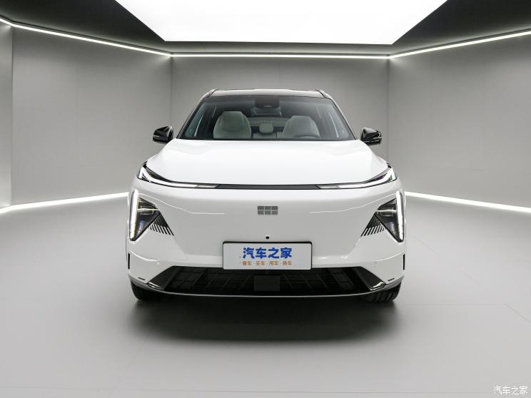 吉利汽车 银河L7 2023款 插混 基本型 吉利汽车 银河L7 2023款 插混 基本型