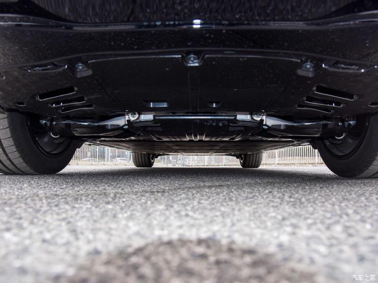 梅赛德斯-EQ 奔驰EQS SUV 2023款 450 4MATIC 豪华版 梅赛德斯-EQ 奔驰EQS SUV 2023款 450 4MATIC 豪华版