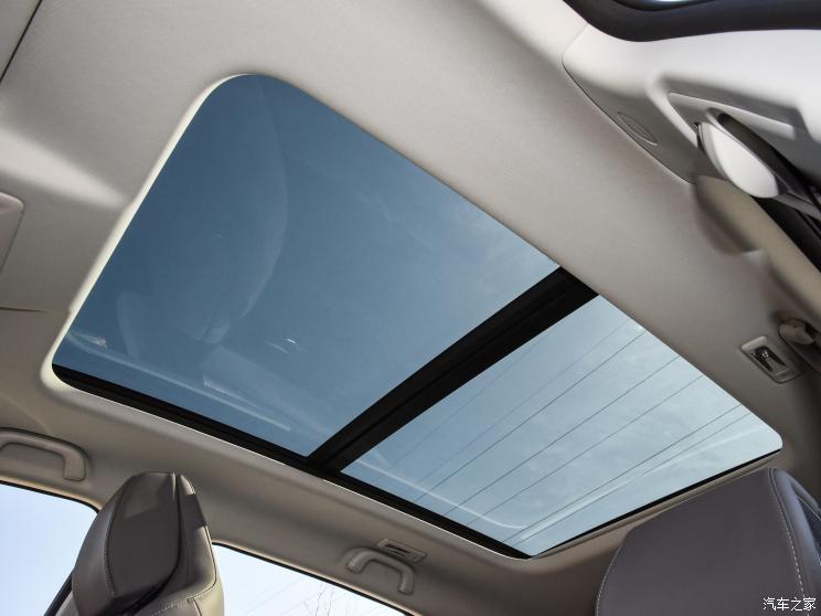 长安汽车 长安UNI-K 智电iDD 2023款 智电iDD 1.5T 135km智领型 长安汽车 长安UNI-K 智电iDD 2023款 智电iDD 1.5T 135km智领型