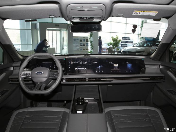 长安福特 锐界 2023款 锐界L 2.0T 基本型 长安福特 锐界 2023款 锐界L 2.0T 基本型