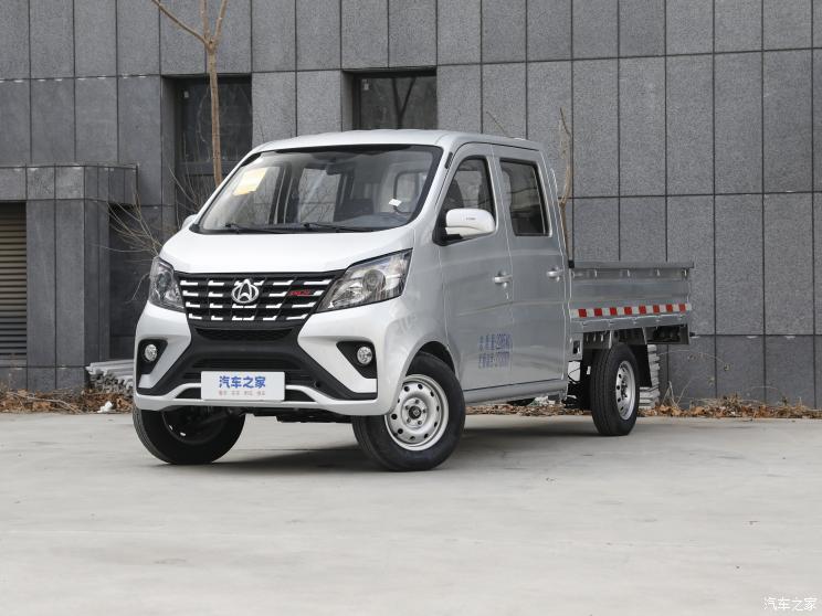 长安凯程 长安星卡 2023款 1.5L GDi基本型长轴版双排JL474QAK 长安凯程 长安星卡 2023款 1.5L GDi基本型长轴版双排JL474QAK