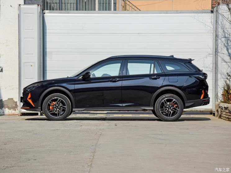 东风乘用车 奕炫GS 2023款 马赫版 1.5T 自动乐活版 东风乘用车 奕炫GS 2023款 马赫版 1.5T 自动乐活版