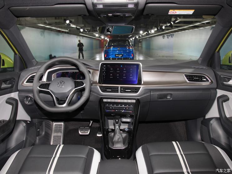 一汽-大众 T-ROC探歌 2023款 300TSI DSG两驱R-Line Pro 一汽-大众 T-ROC探歌 2023款 300TSI DSG两驱R-Line Pro