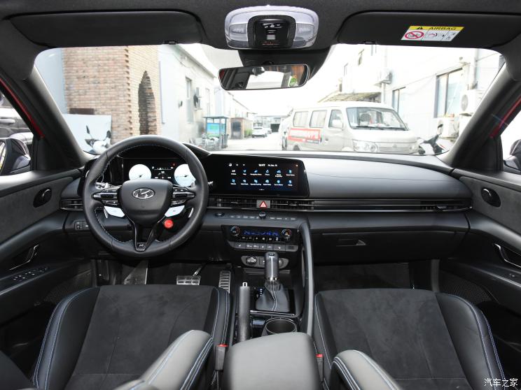 现代(进口) 伊兰特(进口) 2022款 N 现代(进口) 伊兰特(进口) 2022款 N