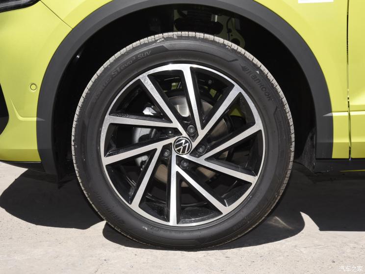 一汽-大众 T-ROC探歌 2023款 300TSI DSG两驱R-Line Pro 一汽-大众 T-ROC探歌 2023款 300TSI DSG两驱R-Line Pro