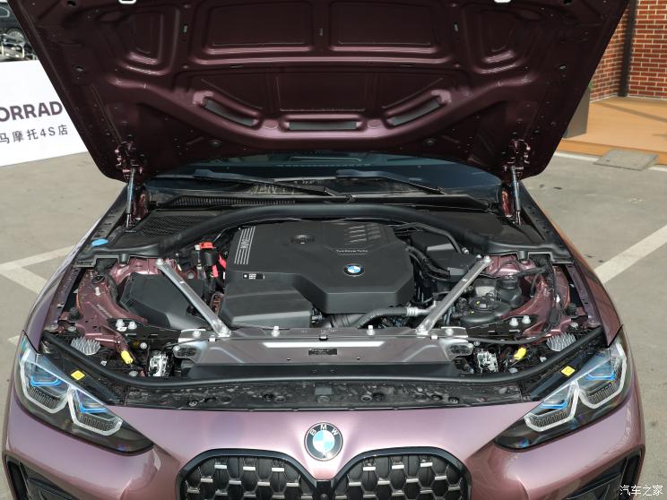 宝马(进口) 宝马4系 2022款 430i 天鹅绒兰花紫特别版 宝马(进口) 宝马4系 2022款 430i 天鹅绒兰花紫特别版