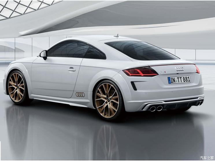 奥迪(进口) 奥迪TTS 2023款 TTS Coupe Memorial Edition 奥迪(进口) 奥迪TTS 2023款 TTS Coupe Memorial Edition