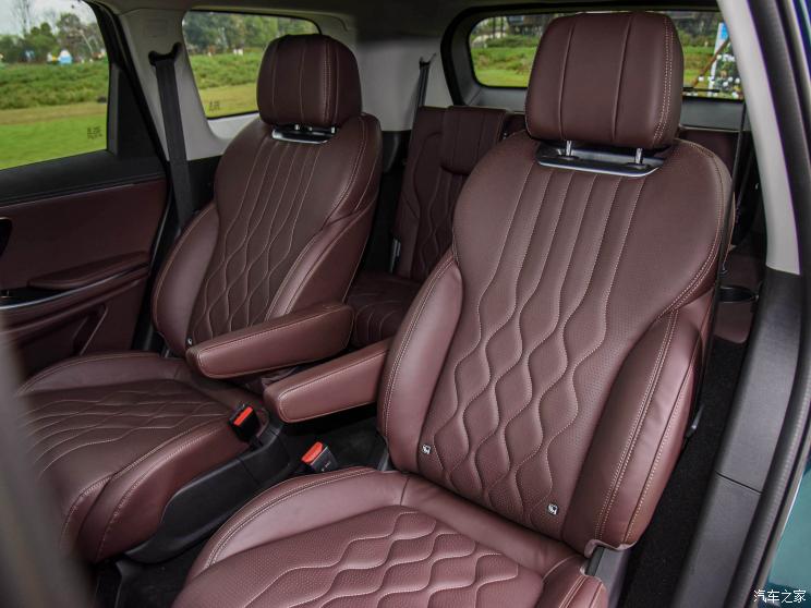 星途 星途揽月 2023款 400T 四驱星睿版 6座 星途 星途揽月 2023款 400T 四驱星睿版 6座